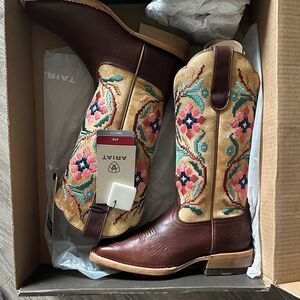 Ariat Women's Frontier Daniella Boots - Brazen Tan and Sanded White